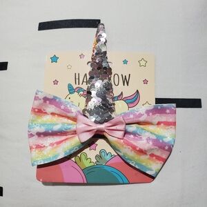 Oversized Unicorn Hairclip